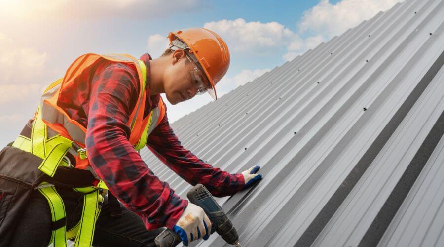 Professional Emergency Roof Repairs services in Dighton, MA